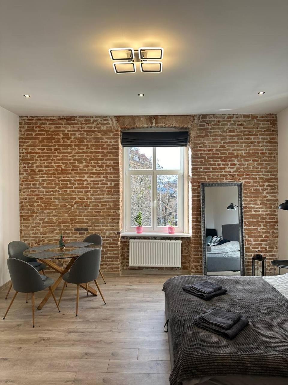 Apartment Vip Virmenska Street Lviv Extérieur photo